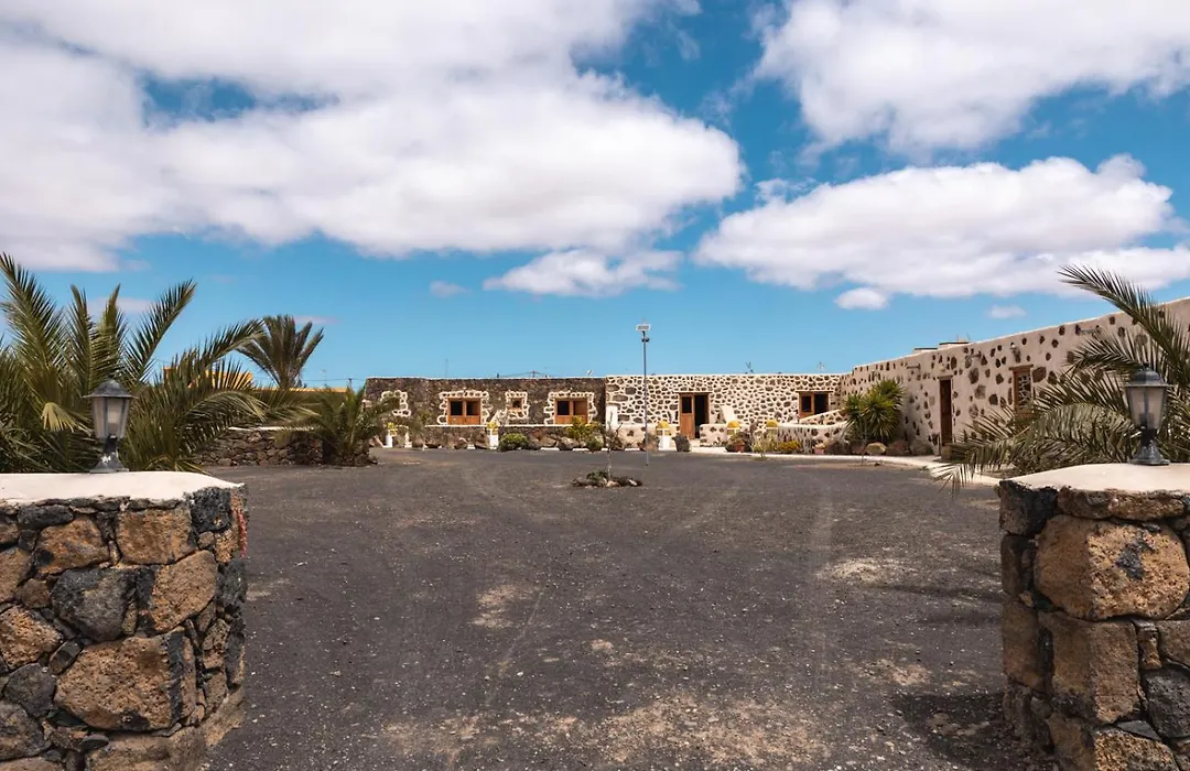 Hotel Rural El Cabo de Casa Marcos-1